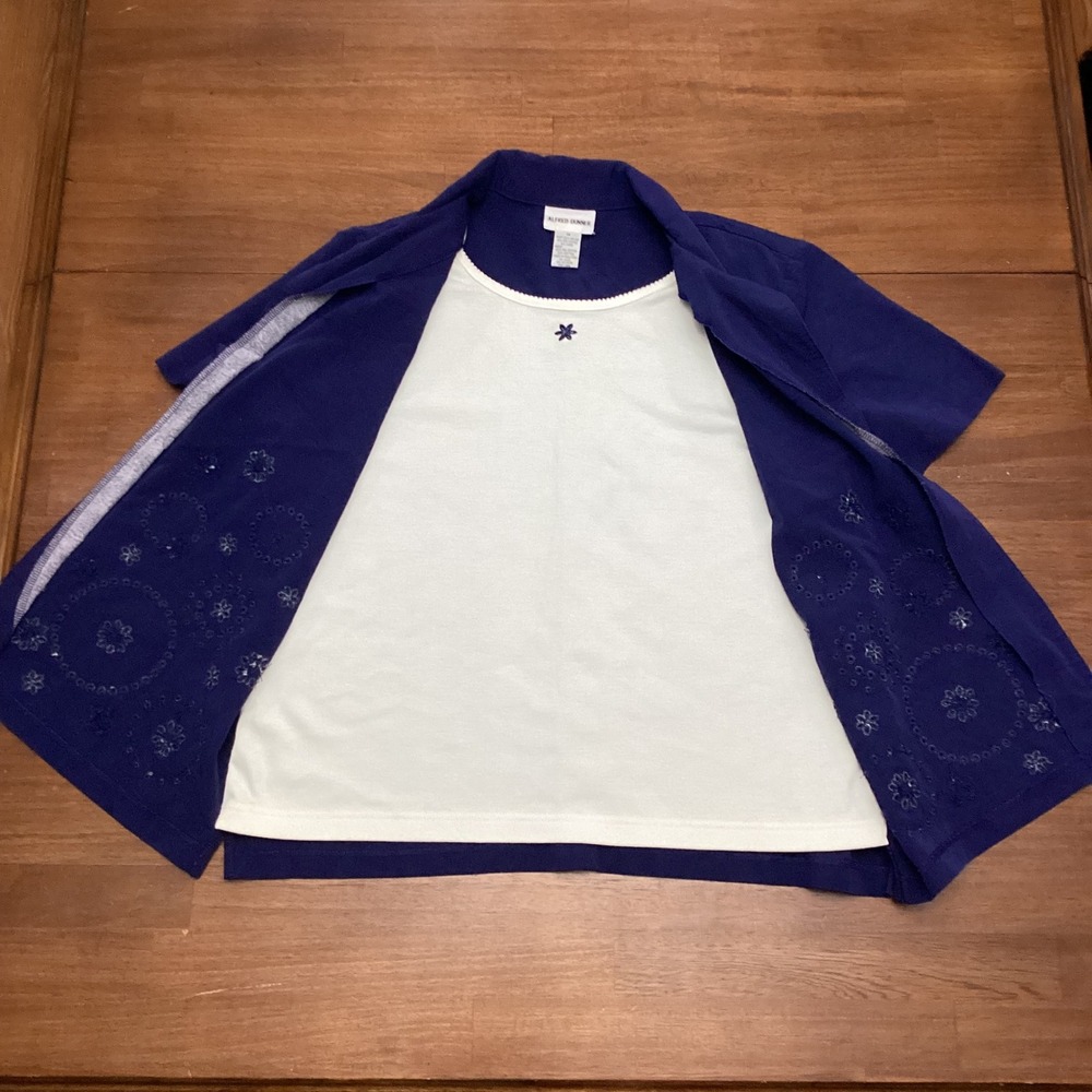 Alfred Dunner Navy Blue Eyelet Beaded 2-in-1 Layered Shirt Women 14 Short Sleeve - Picture 7 of 8